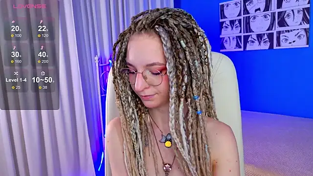 Snapshot of VioletShine chatting on November 18, 1:03 pm VioletShine online show from November 18, 1:03 pm