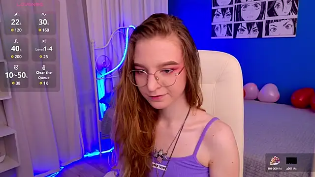 Snapshot of VioletShine chatting on February 12, 3:05 pm VioletShine online show from February 12, 3:05 pm