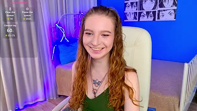 VioletShine online show from March 21, 1:15 pm