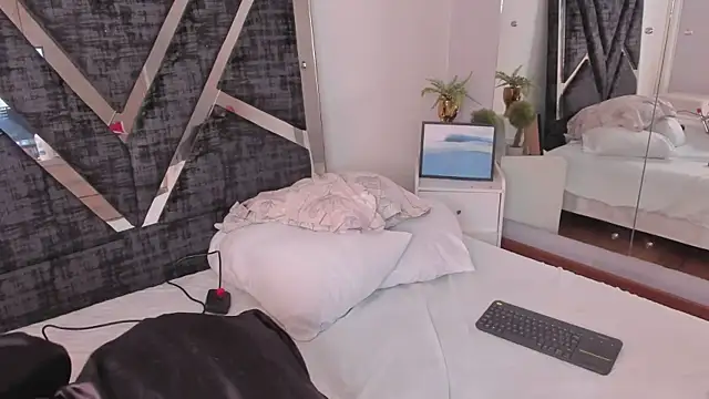 Jonness Isa  online show from February 8, 12:47 pm