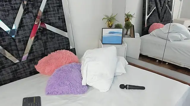 Jonness Isa  online show from March 4, 1:30 pm