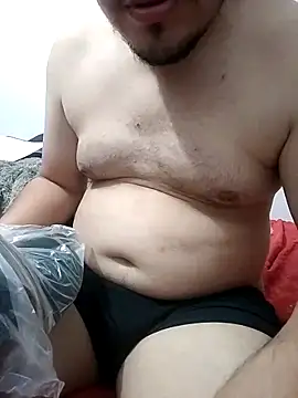 Snapshot of Alee3xxx chatting on November 15, 5:11 am Alee3xxx online show from November 15, 5:11 am