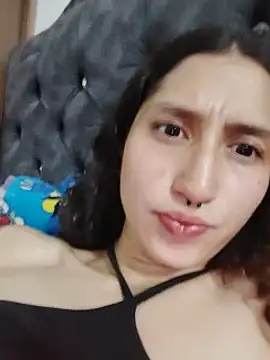 Queenjenn   online show from June 7, 1:55 am