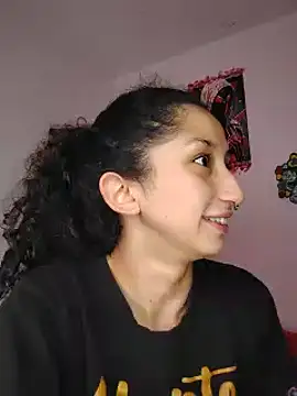 Queenjenn   online show from June 10, 4:41 pm