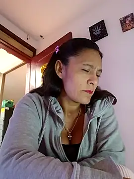 Snapshot of SAMANTA_09- chatting on March 6, 3:35 pm SAMANTA 09- online show from March 6, 3:35 pm