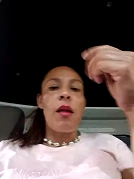 Snapshot of SAMANTA_09- chatting on February 4, 11:27 am SAMANTA 09- online show from February 4, 11:27 am