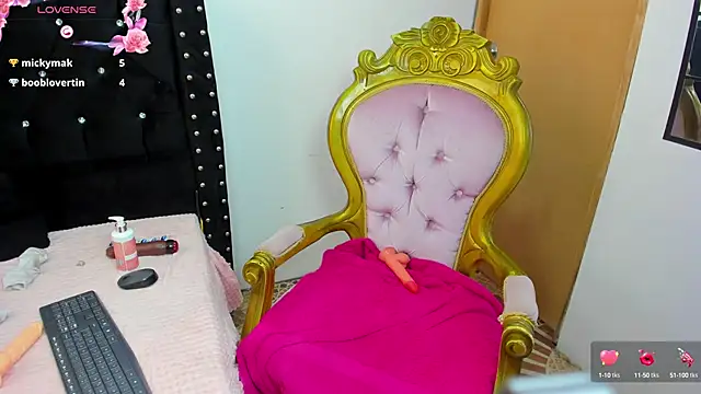 SarayMoorex  online show from March 9, 7:48 pm