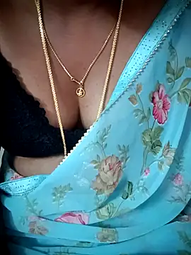 Telugu-mirchi online show from February 23, 7:42 am