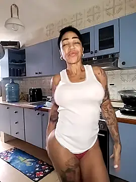 Alison fitness online show from November 29, 11:10 am