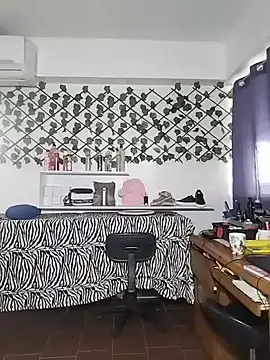 Snapshot of Alison_fitness chatting on July 9, 12:04 pm Alison fitness online show from July 9, 12:04 pm