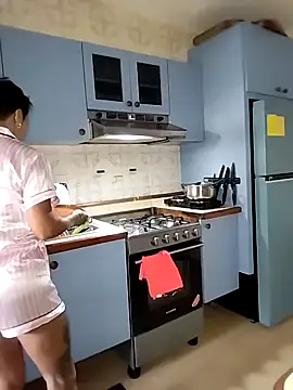 Alison fitness online show from November 26, 11:10 am