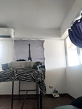 Alison fitness online show from February 8, 1:20 pm