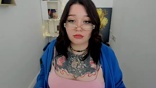 MoonLghte online show from March 15, 1:52 am