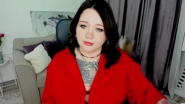 MoonLghte online show from March 7, 9:27 pm