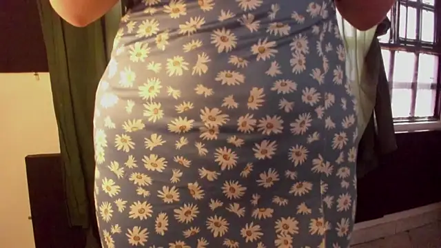 Noellesable online show from November 20, 5:24 pm