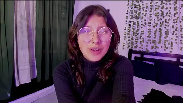Noellesable online show from February 13, 9:27 pm