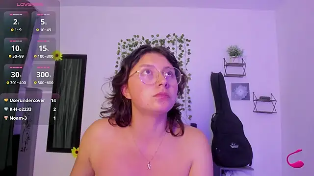 Noellesable online show from March 10, 10:24 pm