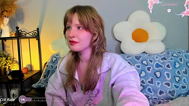 EvaStevs online show from February 13, 8:24 pm