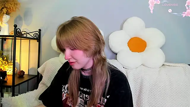 EvaStevs online show from February 16, 11:28 pm