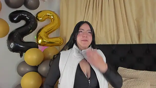 jenifer  power10 online show from October 4, 10:44 pm