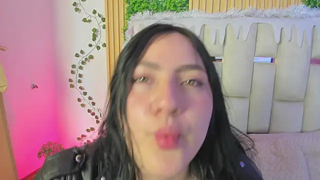 Snapshot of jenifer__power10 chatting on November 30, 7:58 pm jenifer power10 online show from November 30, 7:58 pm