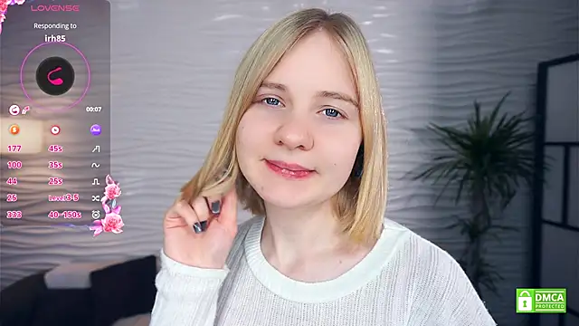 Snapshot of OdelinaFicken chatting on November 21, 4:22 am OdelinaFicken online show from November 21, 4:22 am