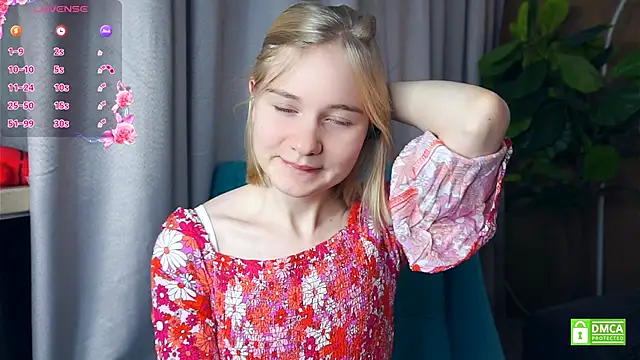 Snapshot of OdelinaFicken chatting on November 7, 5:12 am OdelinaFicken online show from November 7, 5:12 am