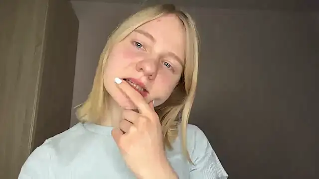 OdelinaFicken online show from February 13, 8:03 am