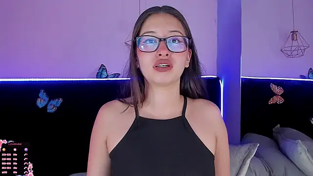 Anastasia Whitee online show from January 6, 4:27 am