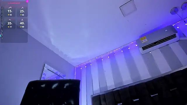 OliviaHalley online show from March 11, 4:40 pm