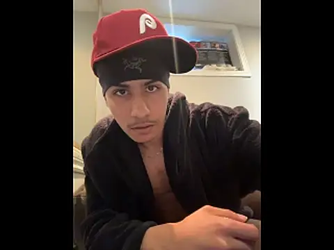 Snapshot of johnycash21 chatting on March 22, 9:27 pm johnycash21 online show from March 22, 9:27 pm