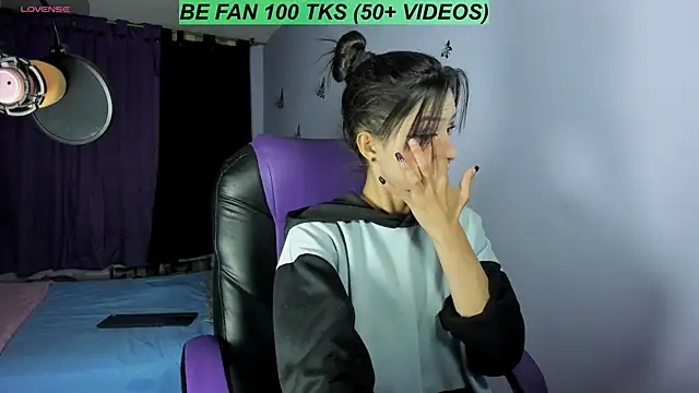 aiko mori online show from April 8, 12:56 am