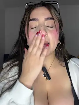 Snapshot of i_akane chatting on September 12, 11:15 pm i akane online show from September 12, 11:15 pm