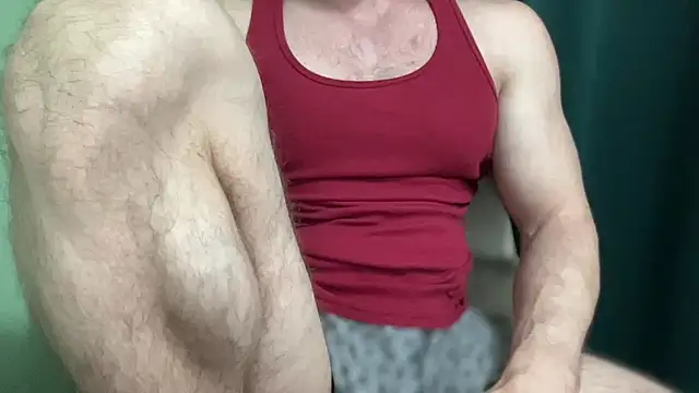 Snapshot of Mrbiceps23 chatting on September 19, 11:20 pm Mrbiceps23 online show from September 19, 11:20 pm