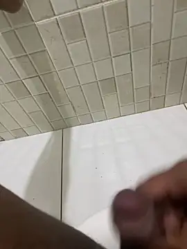 Snapshot of rodrigo21Cm_ chatting on January 25, 3:09 am rodrigo21Cm online show from January 25, 3:09 am