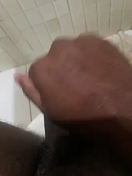 Snapshot of rodrigo21Cm_ chatting on September 27, 2:18 am rodrigo21Cm online show from September 27, 2:18 am