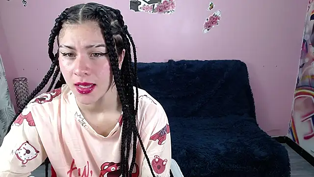 Kate Laurence  online show from December 24, 7:17 am