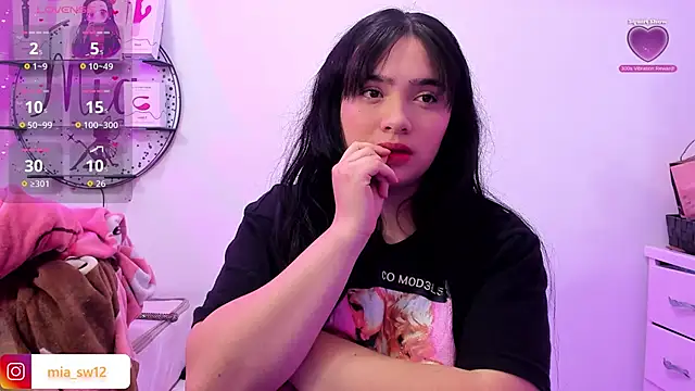 mia johns  online show from November 13, 5:55 am