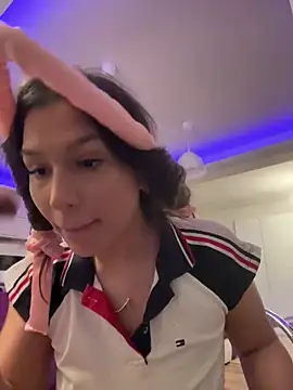 lissa yasemin online show from February 16, 7:38 pm