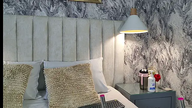 MeganCruzGB online show from February 13, 11:32 am