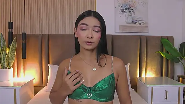 MeganCruzGB online show from January 14, 12:42 pm