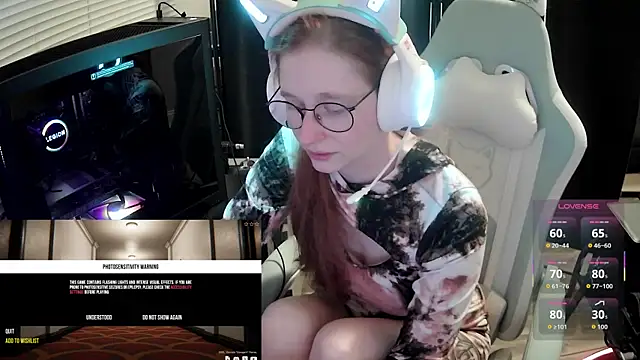 LilyFoxxx online show from May 3, 5:12 am