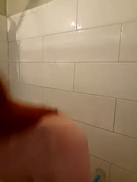 LilyFoxxx online show from April 1, 5:42 am