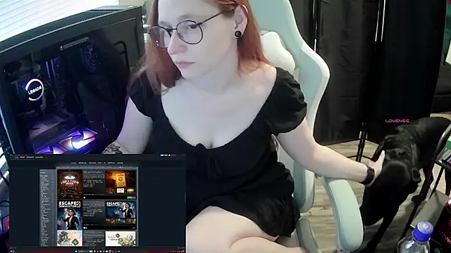 LilyFoxxx online show from May 9, 6:55 pm