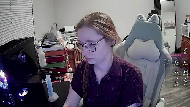 LilyFoxxx online show from March 15, 5:14 am