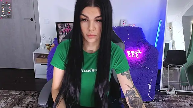 Snapshot of Tiffany_lab chatting on November 22, 7:40 am Tiffany lab online show from November 22, 7:40 am