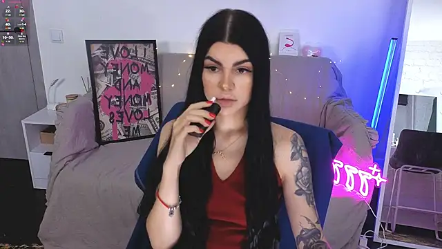 Snapshot of Tiffany_lab chatting on November 2, 10:31 am Tiffany lab online show from November 2, 10:31 am