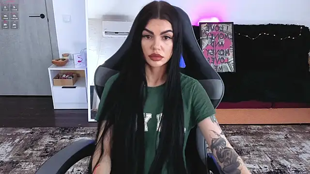 Tiffany lab online show from February 1, 12:58 pm