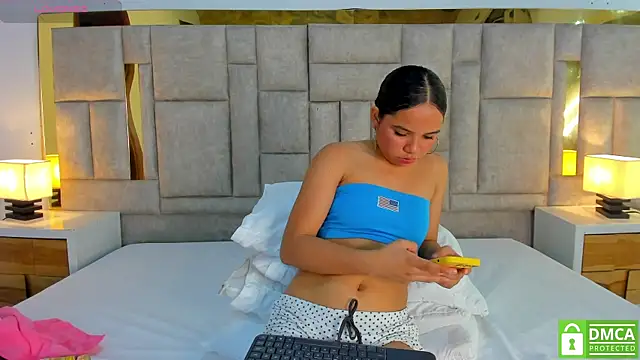 valtira nova online show from March 20, 7:37 pm