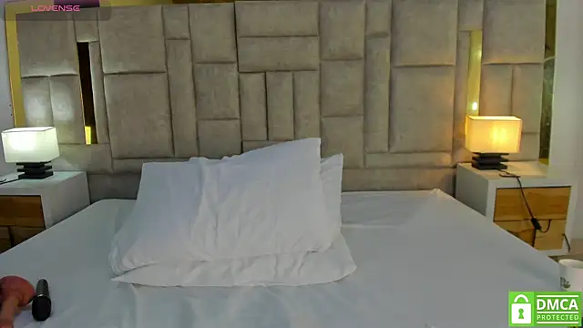 Snapshot of valtira_nova chatting on June 4, 7:29 pm valtira nova online show from June 4, 7:29 pm